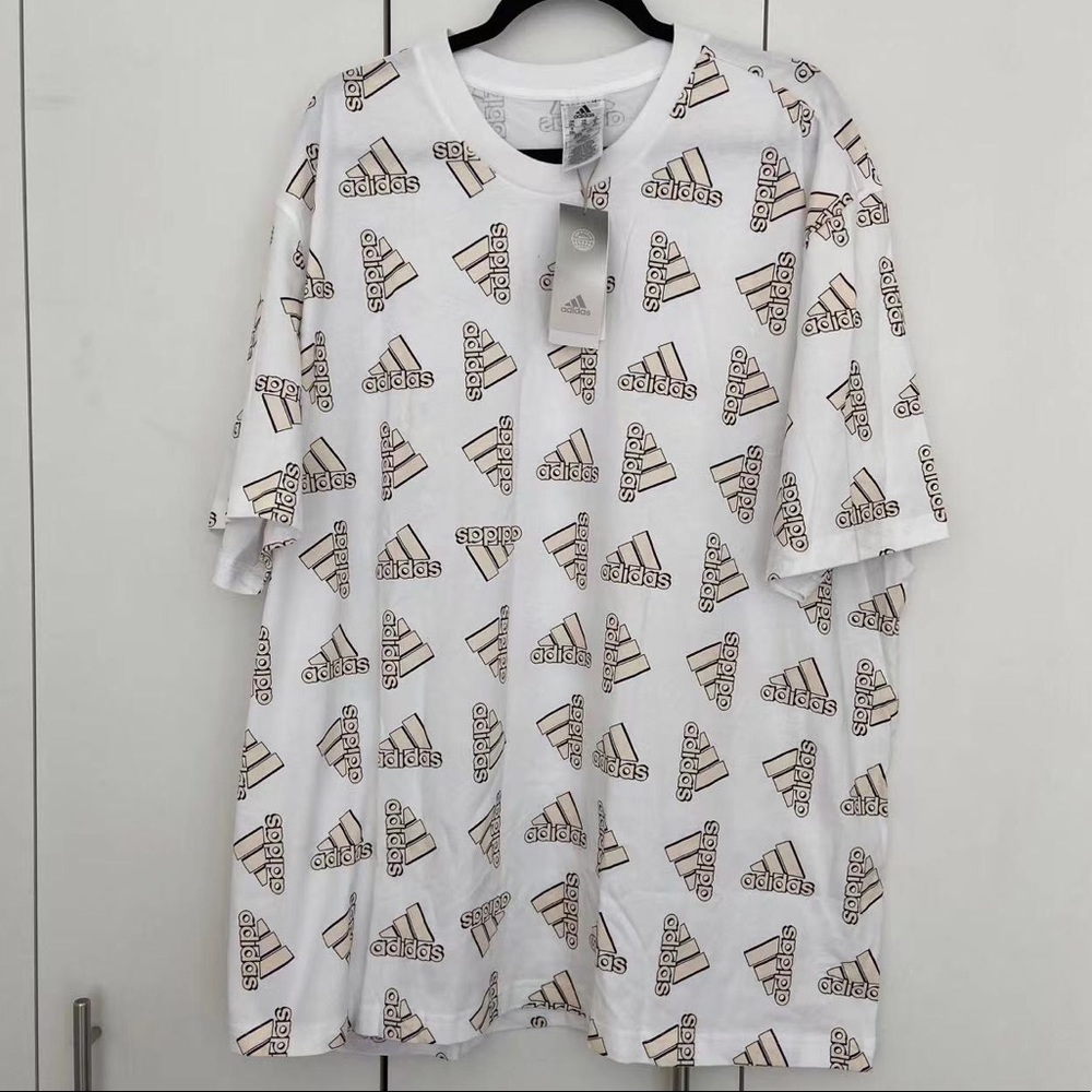 Men’s Adidas Essentials Loose Giant Logo Tee Size 2XL